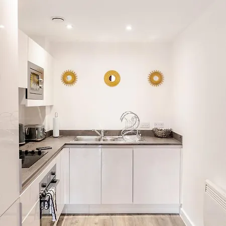 Apartment Modern Digbeth Flat Sleeps 4 *