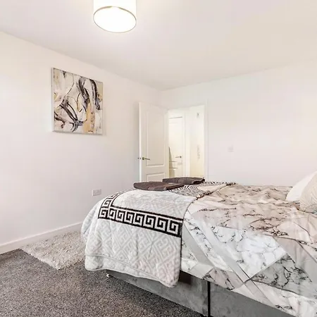 Modern Digbeth Flat Sleeps 4 *