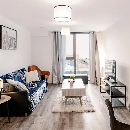 Modern Digbeth Flat Sleeps 4 Apartment Birmingham